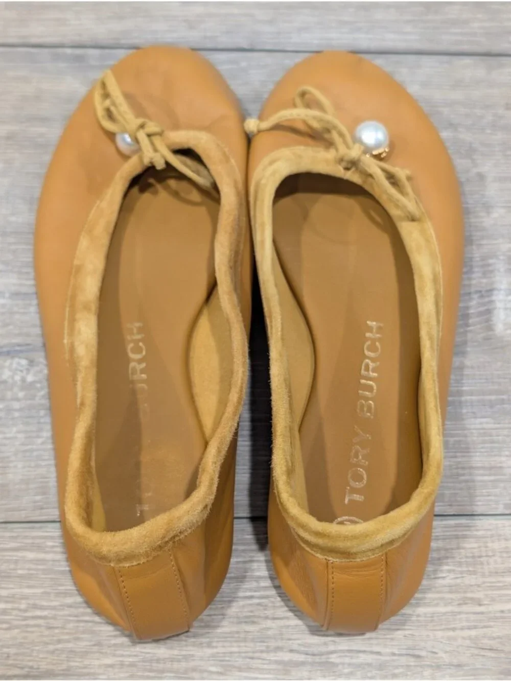 Tory Burch Tory Charm Tan Camel Leather Ballet Slip-On Flats Classic Size 6